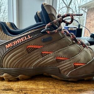 SOLD Merrell Chameleon Vibram